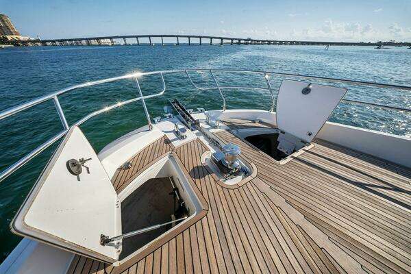 Prestige X70 Yacht For Sale