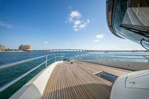Prestige X70 Yacht For Sale