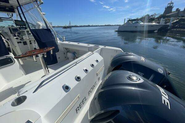 Photo of the 2001 Boston Whaler 285 Conquest "Mad Fish"