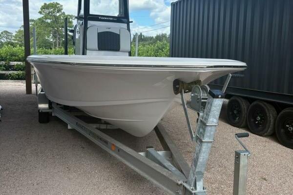 24ft Tidewater Yacht For Sale