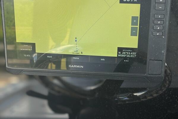 24ft Tidewater Yacht For Sale