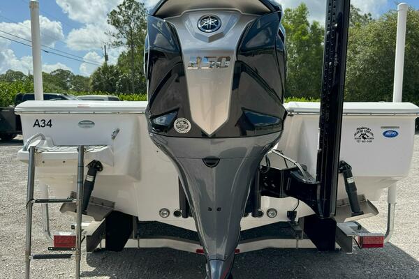 24ft Tidewater Yacht For Sale