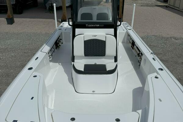 24ft Tidewater Yacht For Sale