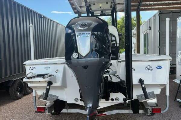 24ft Tidewater Yacht For Sale