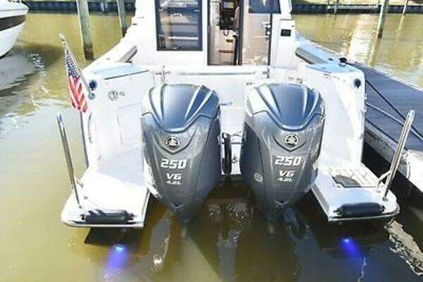 2022 Cutwater 28