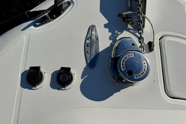 33ft Hydra Sports Yacht For Sale