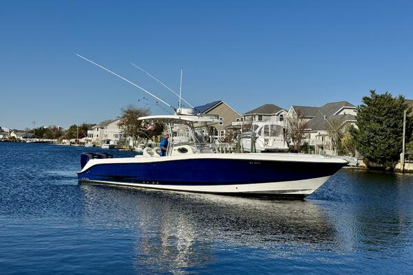 33ft Hydra Sports Yacht For Sale