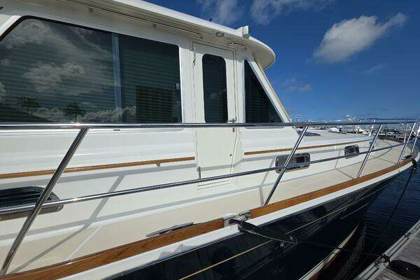 Sabre  Yacht For Sale