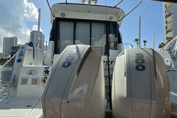 Jeanneau NC 1095 Yacht For Sale