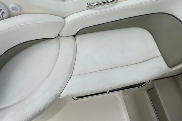 26ft Sea Ray Yacht For Sale