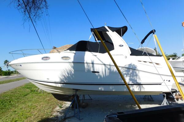 26ft Sea Ray Yacht For Sale