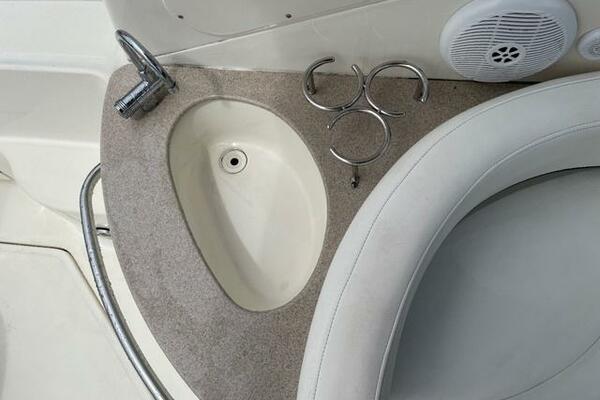 26ft Sea Ray Yacht For Sale