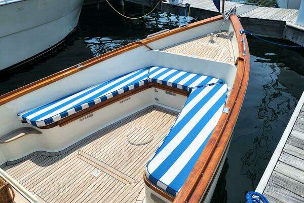 Photo of the 2007 Custom Flanders Bay 27 "Sir John Hawkins"