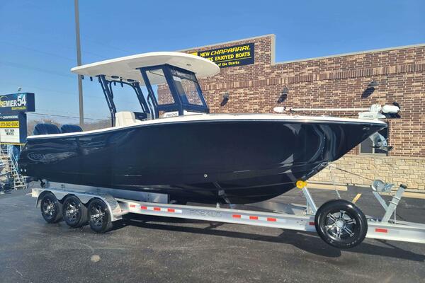 28ft Robalo Yacht For Sale