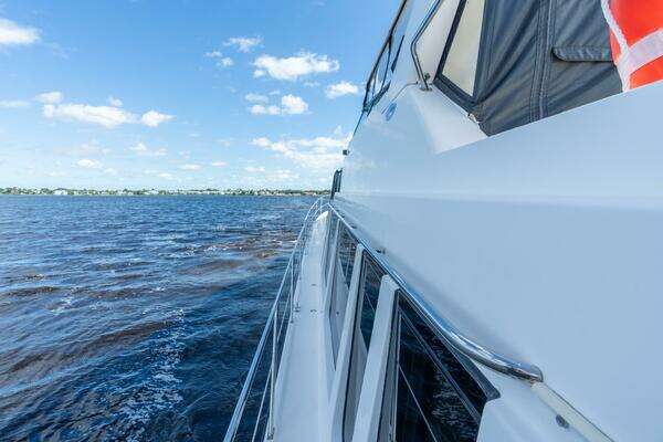 Pacific Mariner 65 Motor Yacht Yacht For Sale