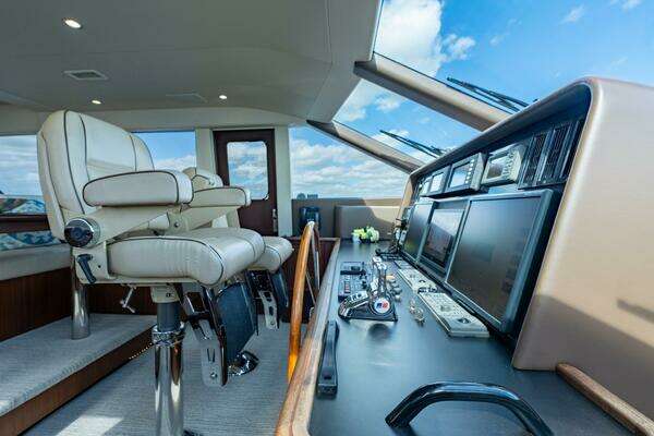 Pacific Mariner 65 Motor Yacht Yacht For Sale