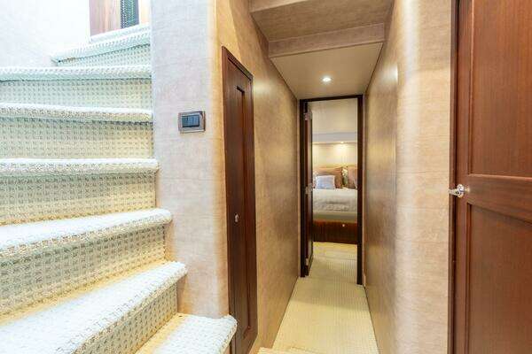 Pacific Mariner 65 Motor Yacht Yacht For Sale