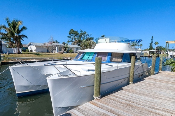 2003 Fountaine Pajot 37