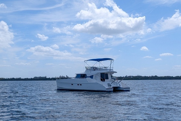 2003 Fountaine Pajot 37