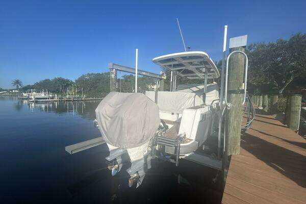 Nimbus T9 Yacht For Sale