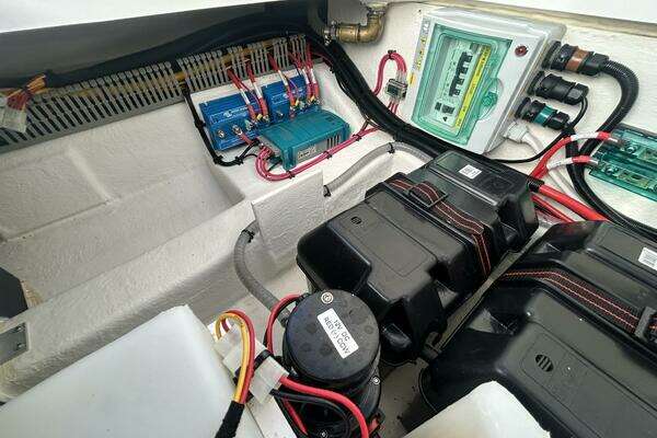 Nimbus T9 Yacht For Sale