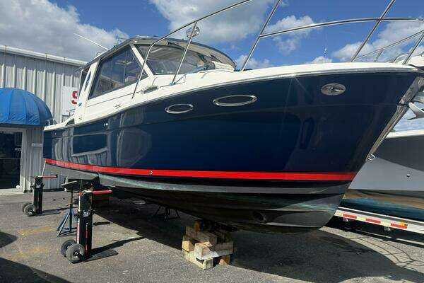28ft Cutwater Yacht For Sale
