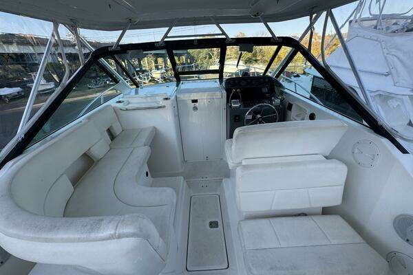 Photo of the 2005 Tiara Yachts 2900 Open