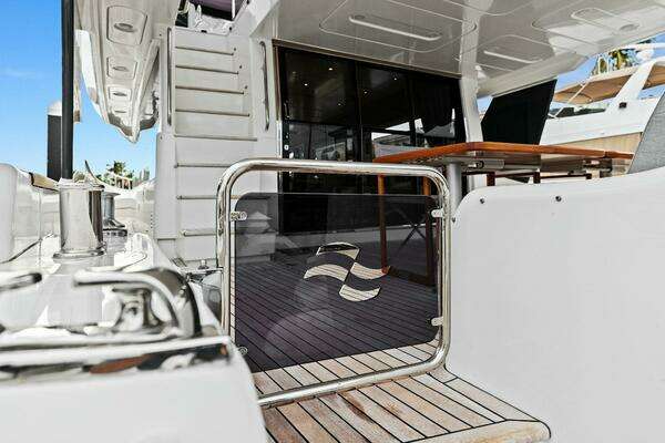 Sirena 64 Yacht For Sale