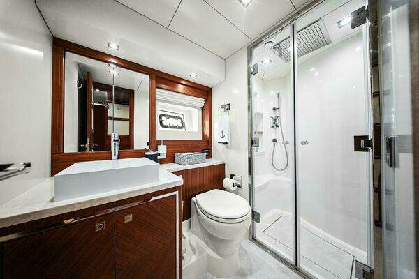 Sirena 64 Yacht For Sale