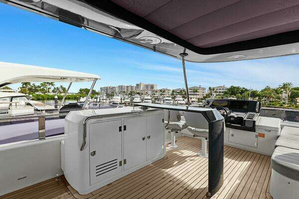 Sirena 64 Yacht For Sale