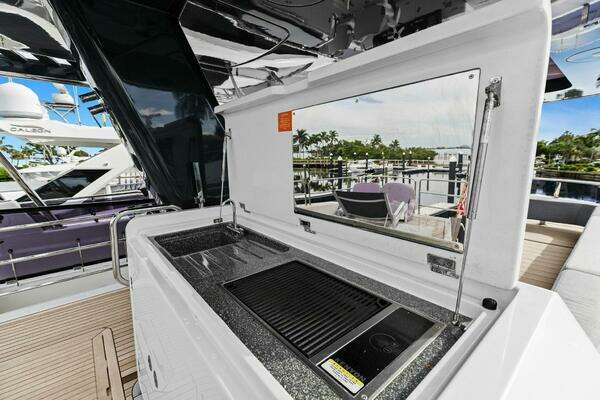 Sirena 64 Yacht For Sale