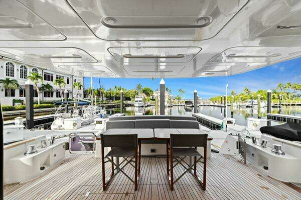 Sirena 64 Yacht For Sale