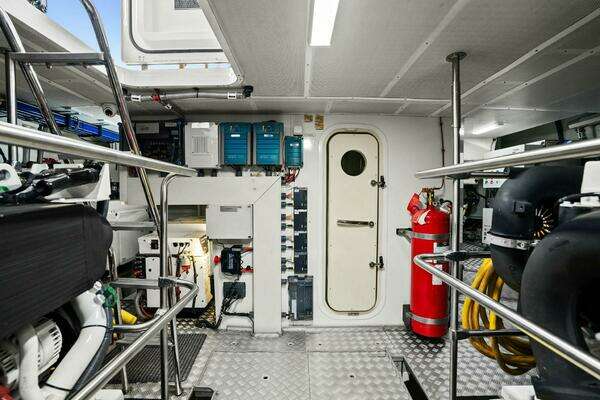 Sirena 64 Yacht For Sale