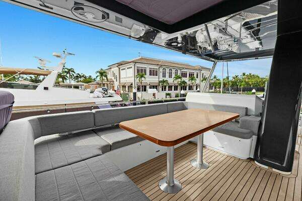 Sirena 64 Yacht For Sale