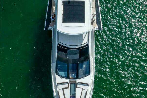 Galeon 640 FLY Yacht For Sale