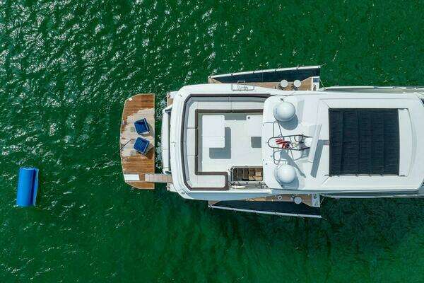 Galeon 640 FLY Yacht For Sale