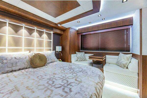 Galeon 640 FLY Yacht For Sale