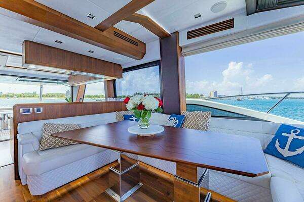 Galeon 640 FLY Yacht For Sale