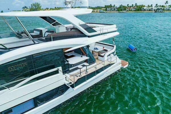Galeon 640 FLY Yacht For Sale