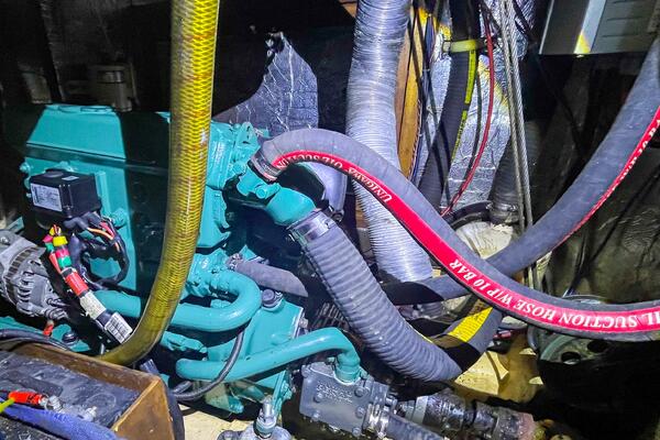 Pacific Pearl 48ft Oyster Yacht For Sale