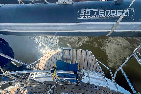 Oyster Lightwave 48 Yacht For Sale