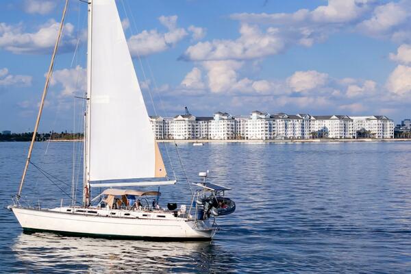 Pacific Pearl 48ft Oyster Yacht For Sale