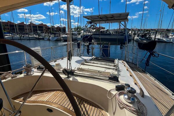 Pacific Pearl 48ft Oyster Yacht For Sale