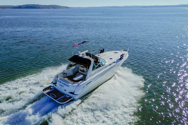 Within Tolerance 38ft Sea Ray Yacht For Sale