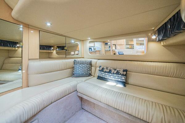 Within Tolerance 38ft Sea Ray Yacht For Sale