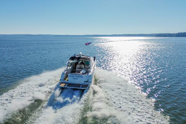 Within Tolerance 38ft Sea Ray Yacht For Sale