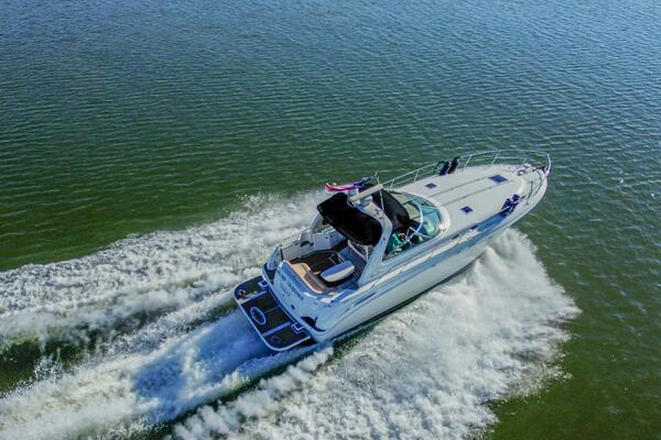 Within Tolerance 38ft Sea Ray Yacht For Sale