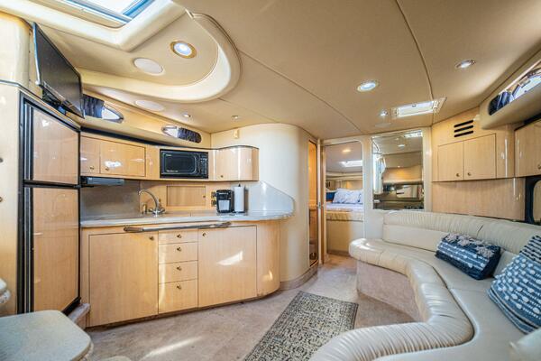 Within Tolerance 38ft Sea Ray Yacht For Sale