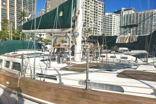 Photo of the 1989 Hans Christian Christina "SOLIS"