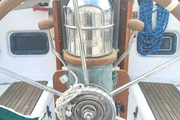 Photo of the 1989 Hans Christian Christina "SOLIS"